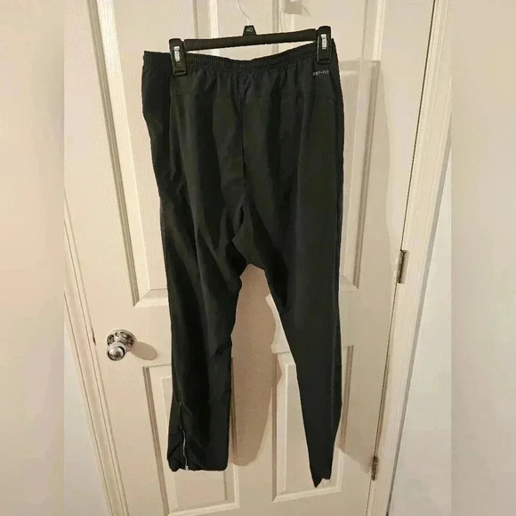 Nike Gym Athletic Club Jogger Pants Size S - Picture 5 of 6